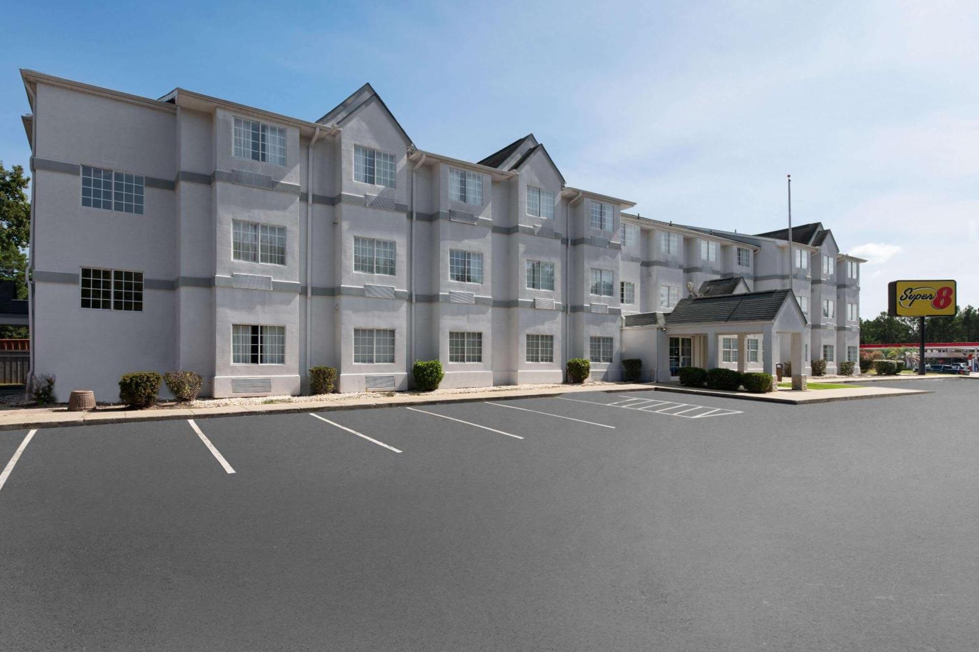 Super 8 By Wyndham Harbison/Parkridge Hospital Hotel Columbia Exterior photo